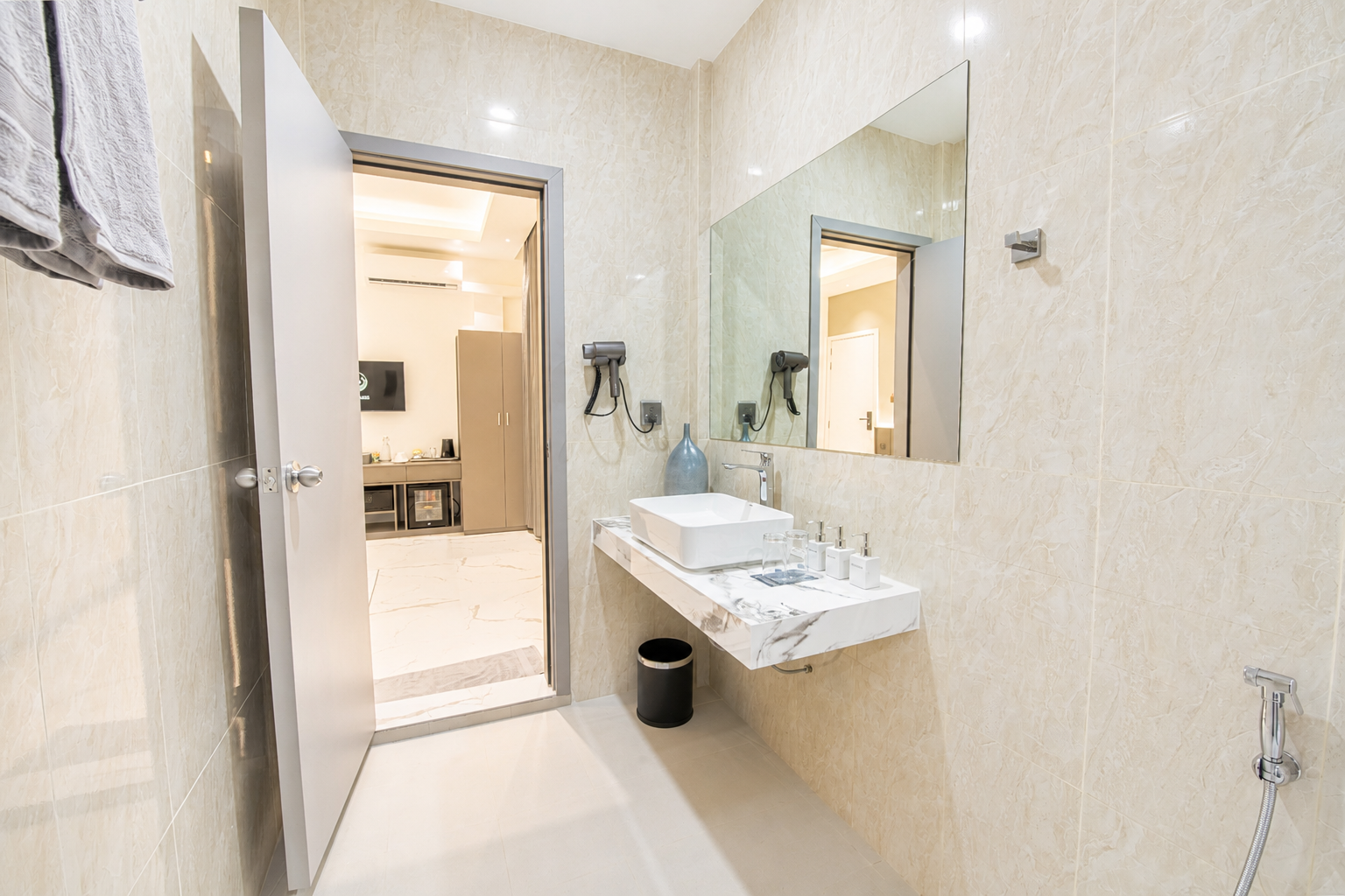 Signature Double Room photo 5 at Opal Oasis